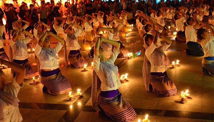 Chương trình lễ hội Loy Krathong – Yee Peng Chiang Mai 2017