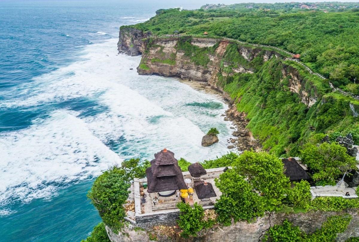 den-uluwatu-2-1702528059.jpg