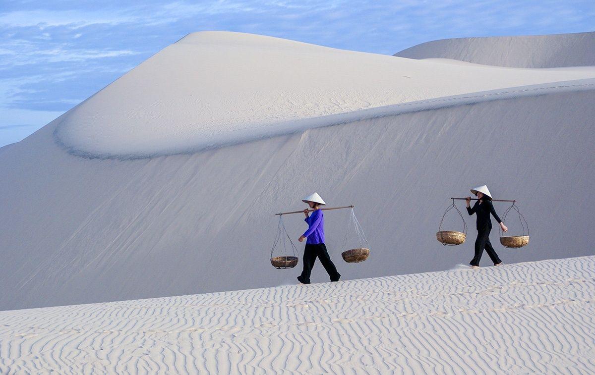 ĐỒI CÁT T​RẮNG MŨI NÉ - ĐIỂM DU LỊCH HẤP DẪN DU KHÁCH KHI ĐẾN PHAN THIẾT