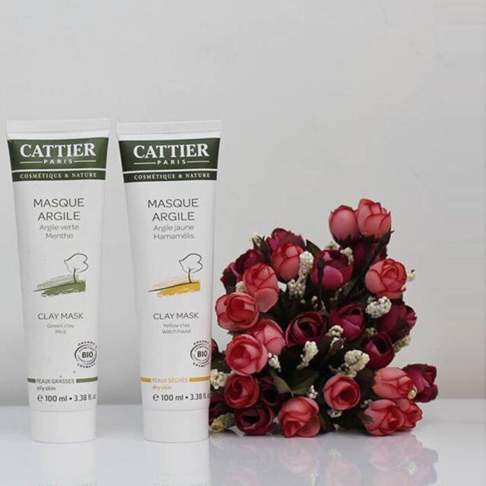 Mặt nạ đất sét Cattier Clay Mask có tận 3 phiên bản cho các loại da khác nhau.