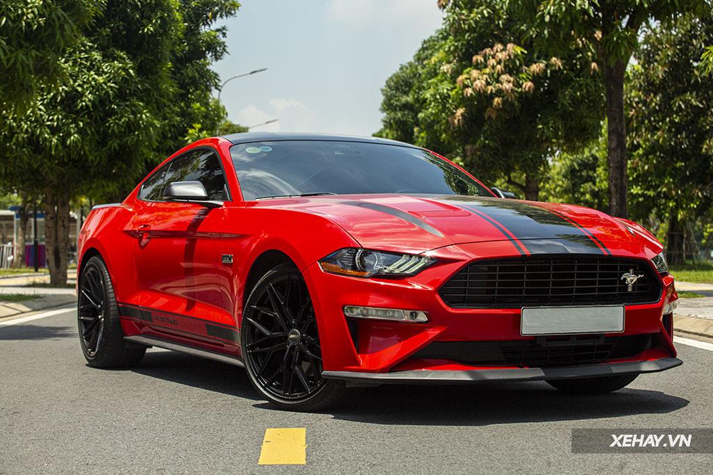 [ĐÁNH GIÁ NHANH] Ford Mustang: Ngựa hoang đậm chất cao bồi